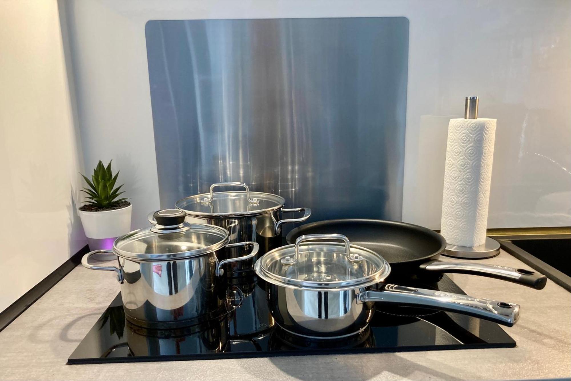 Living At Saarpartments - Adultsonly - Business & Holiday Homes With Kitchen For Long- And Short Term Stay, 3 Min To St Johanner Markt And Points Of Interest 萨尔布吕肯 外观 照片